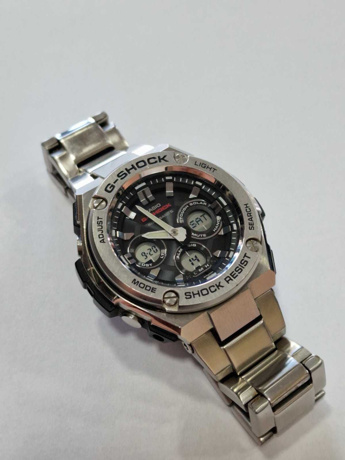 Мъжки часовник Casio G-Shock Multiband 6 GST-W310D