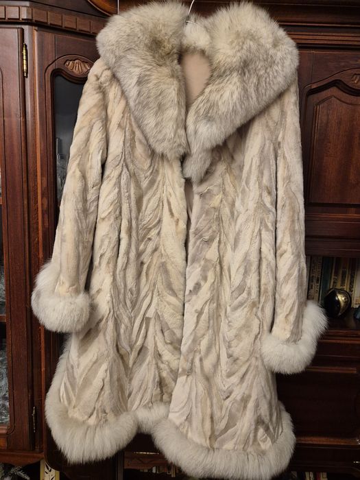 Haine blana naturala