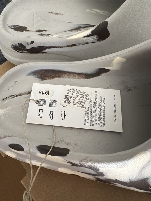 Adidas Yeezy Slide MX Moon (UNRELEASED)