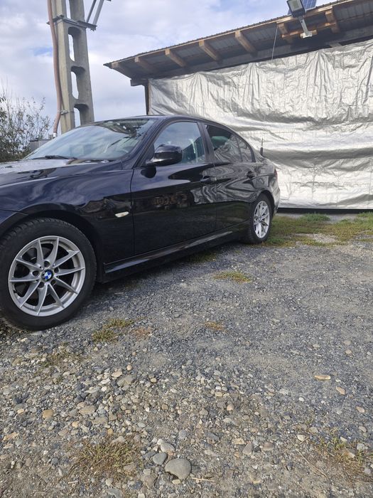 Vând BMW Seria 3
