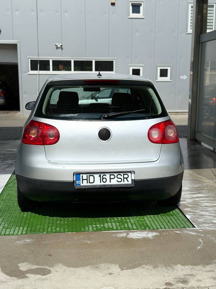 Vand sau schimb golf 5 an 2006