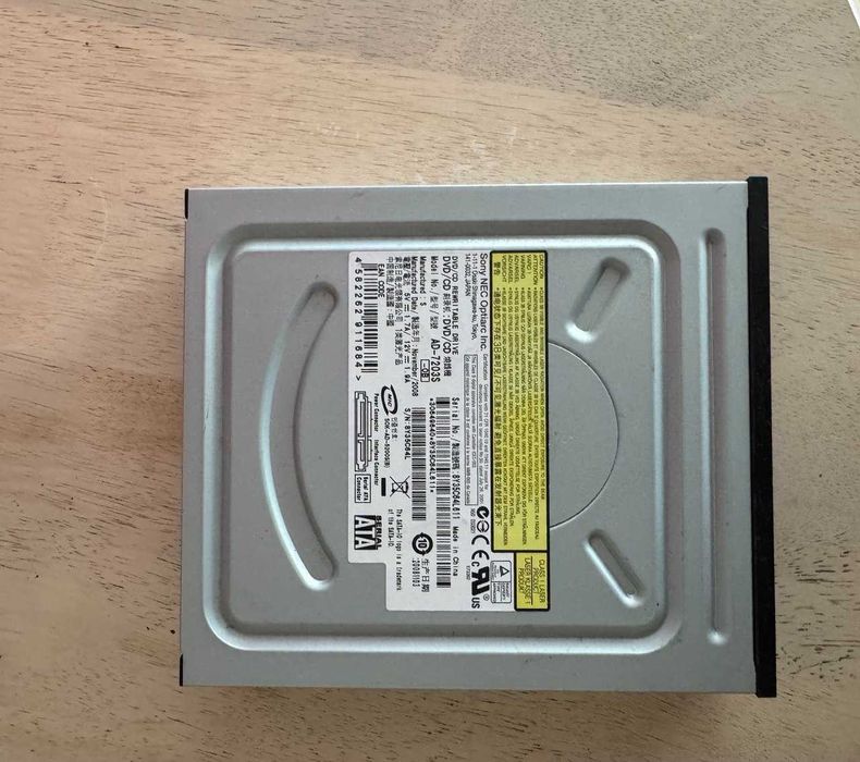 Продам DVD/CD привод Sony NEC Optiarc AD-7203S (SATA)