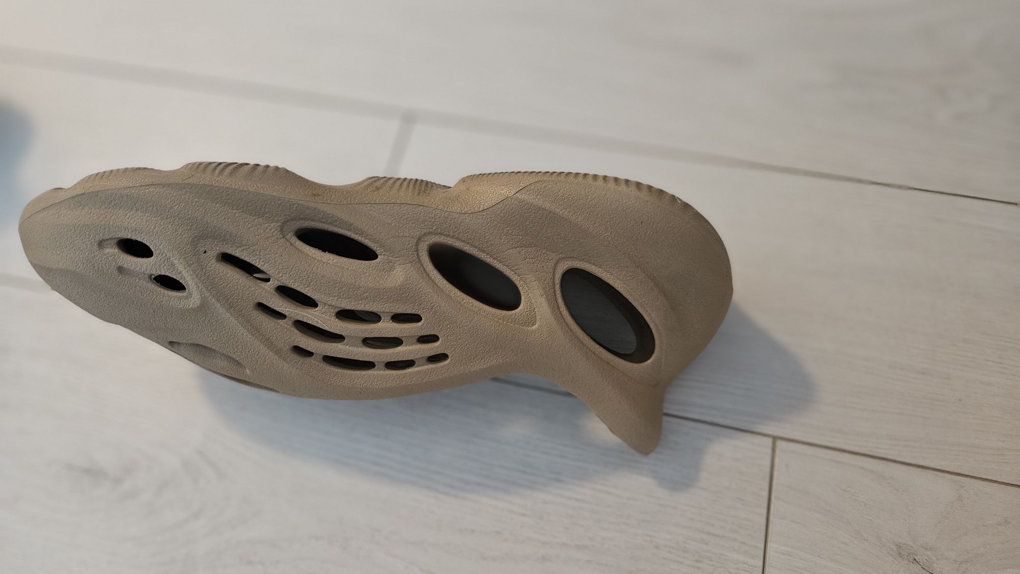 Yeezy Foamrunner Mist