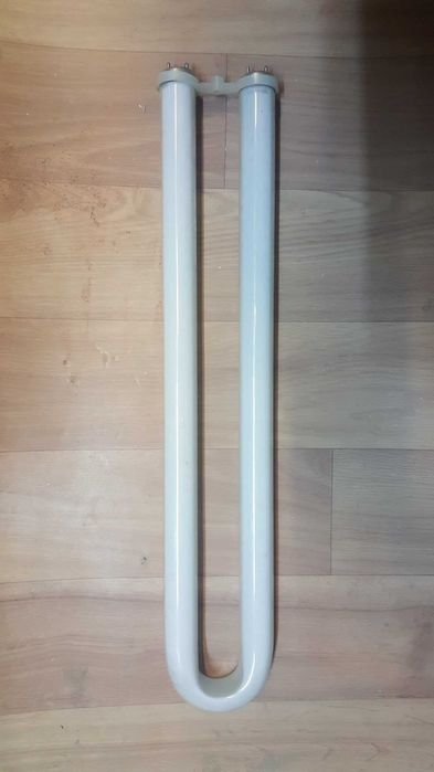 Лампы дневного света У-образные ЛБ-30.Отлично подходит акварастений