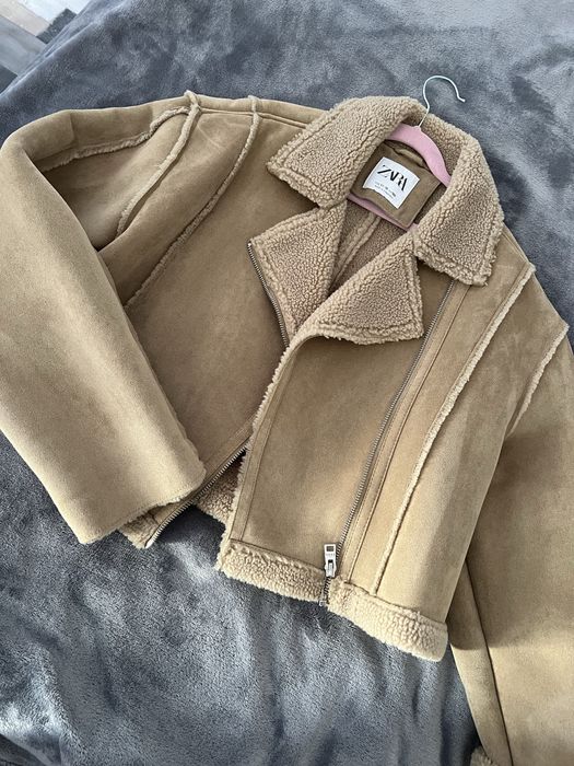 Яке Zara в кафяво