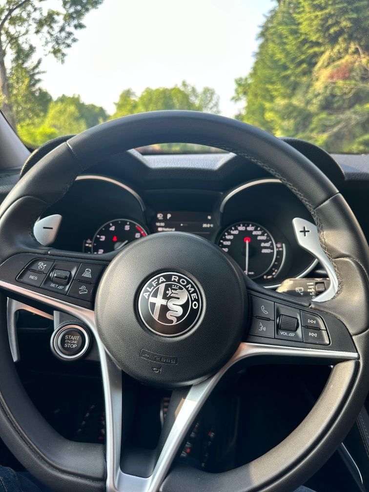 Alfa Romeo Stelvio 4x4 280 hp