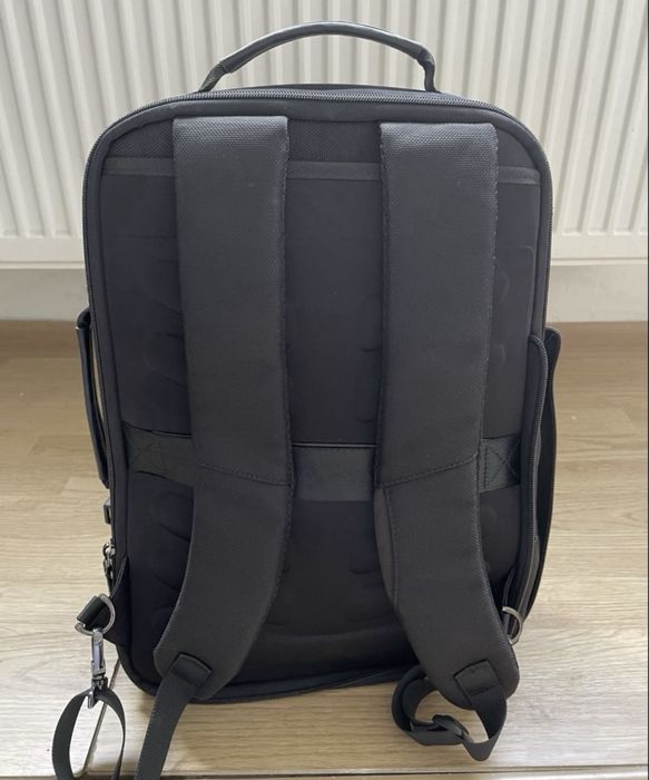 Rucsac de oras negru Ubisoft