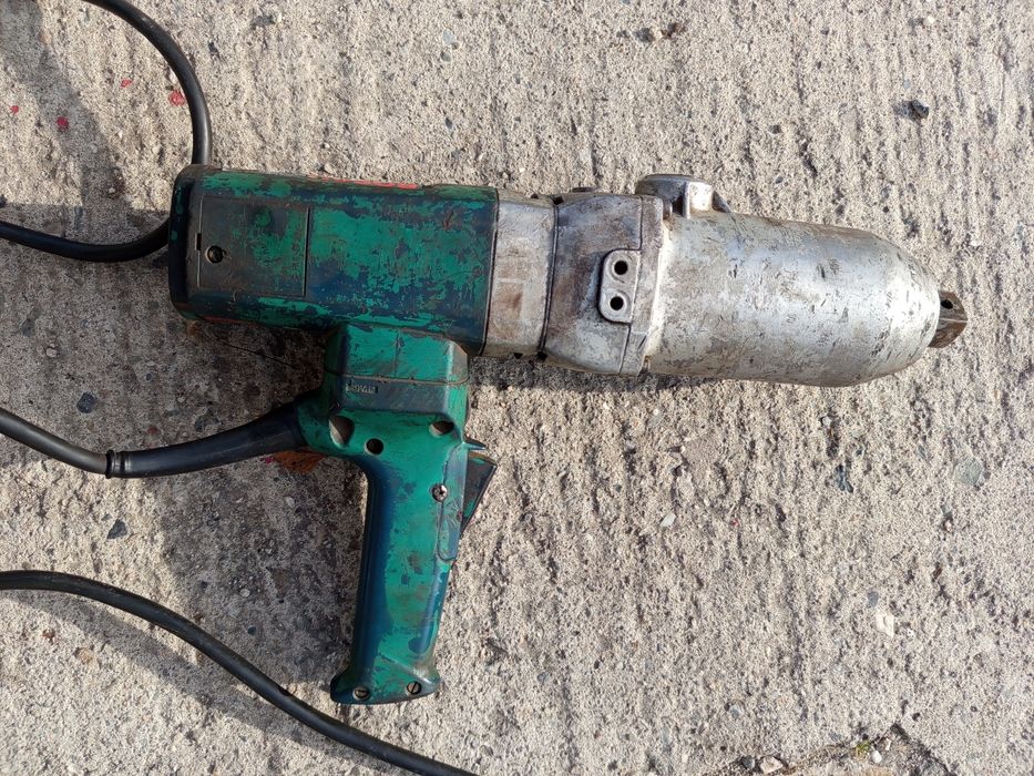 Pistol electric de impact Bosch gds 30