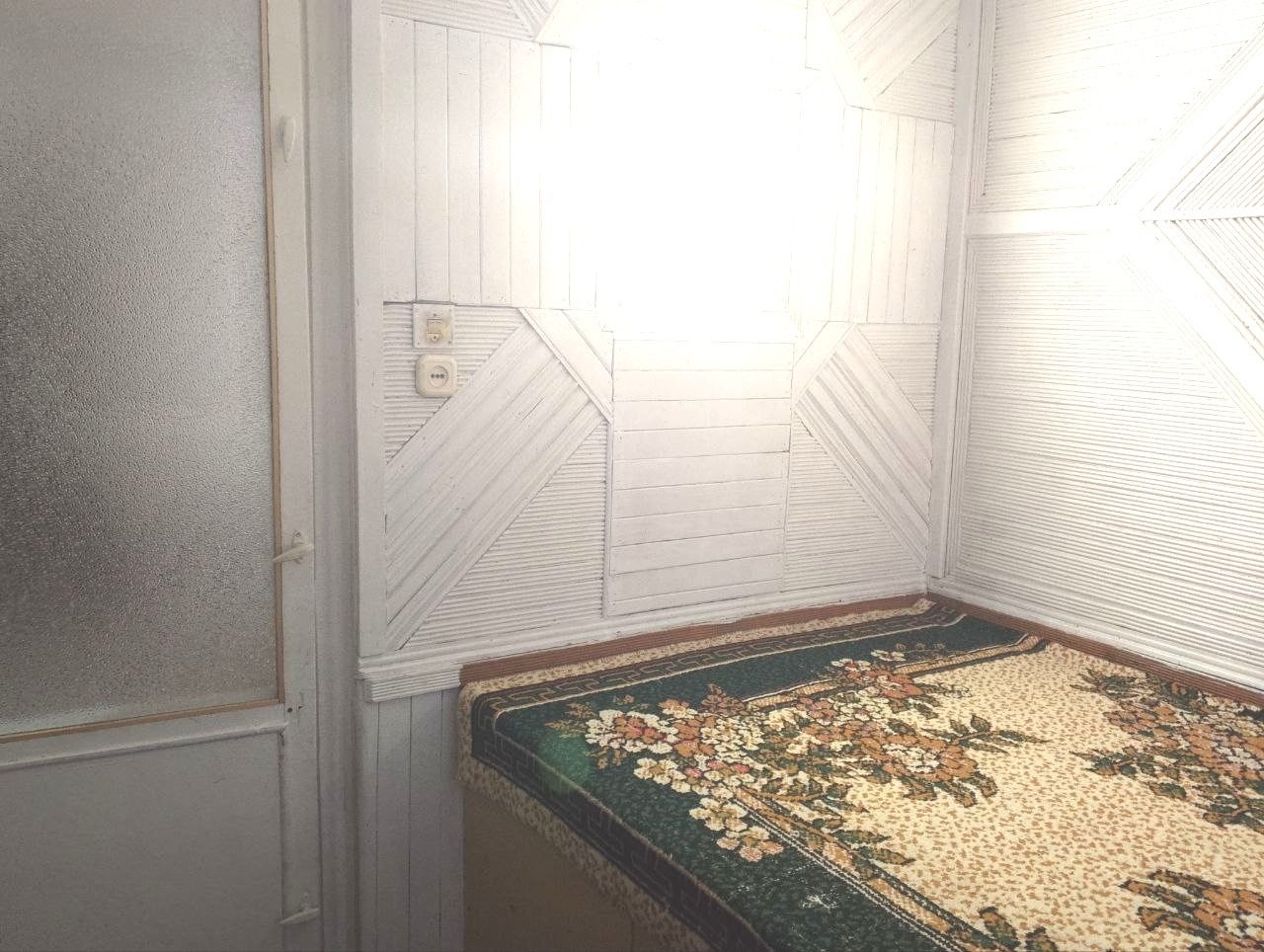 Продам 1/3/5 своя квартира балкон 2*4