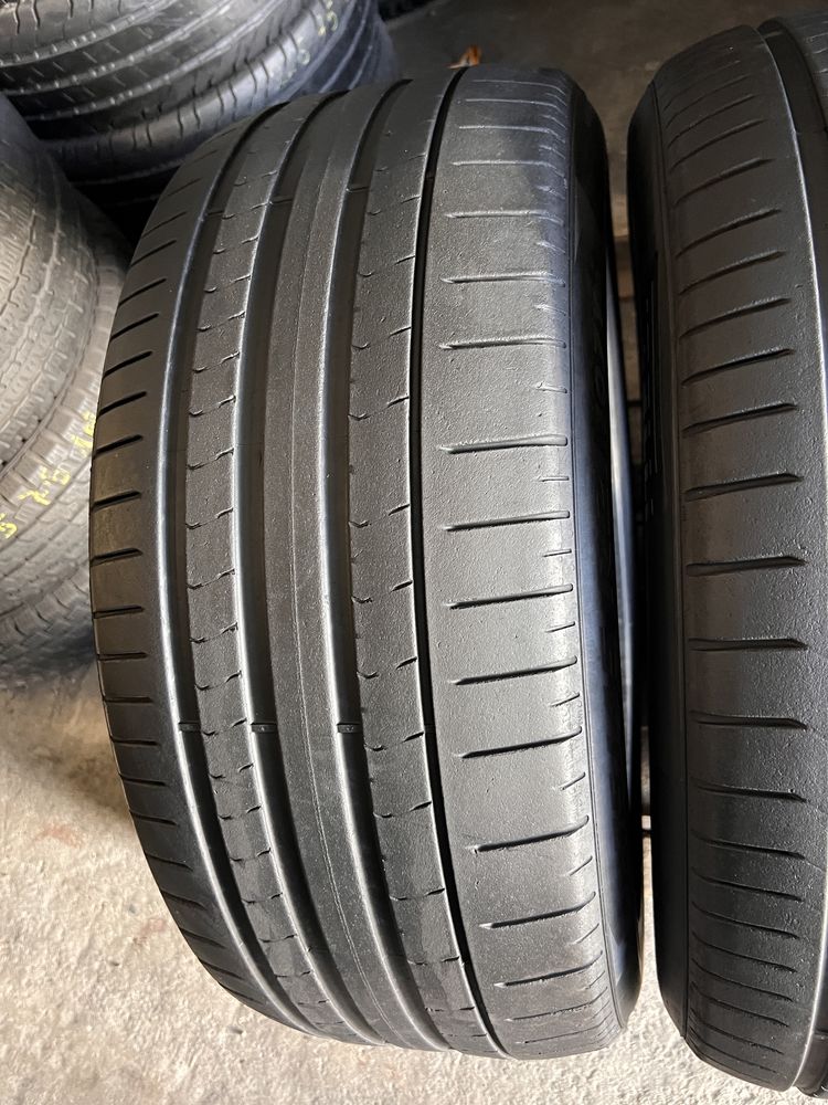 2 anvelope vara 275/45/21 , Pirelli , DOT 2021 , 5 mm