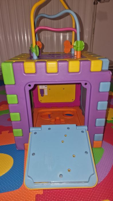 Голямо образователно кубче