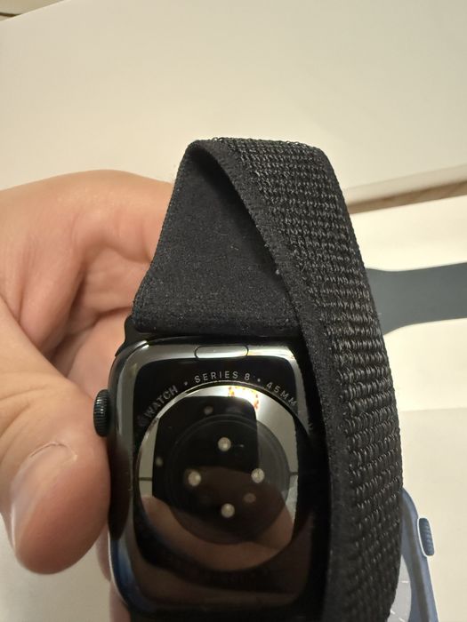 Часы Appel Watch