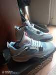 Jordan 4 University blue nr 42 conditie ff buna