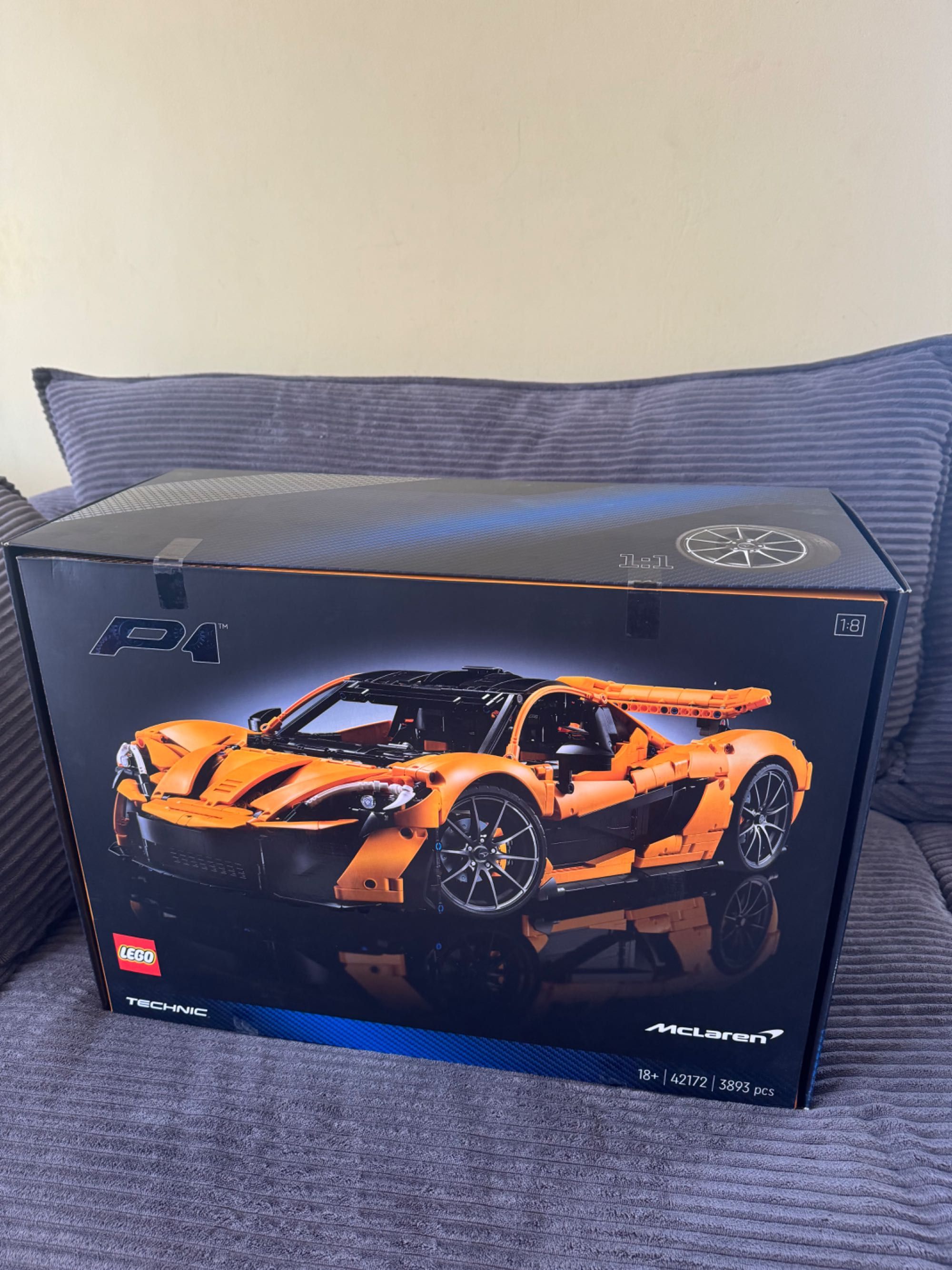 LEGO Technic McLaren P1 (42172), нов, в запечатана кутия.
