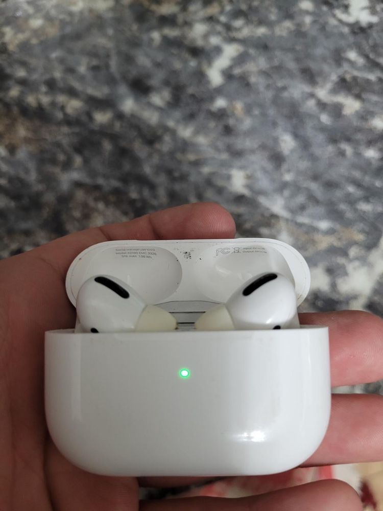 Продается AirPods 2 Pro