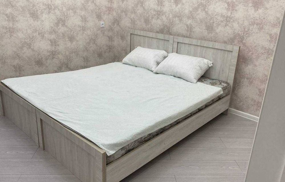 Бюк ипак юли метро ёнида аренда