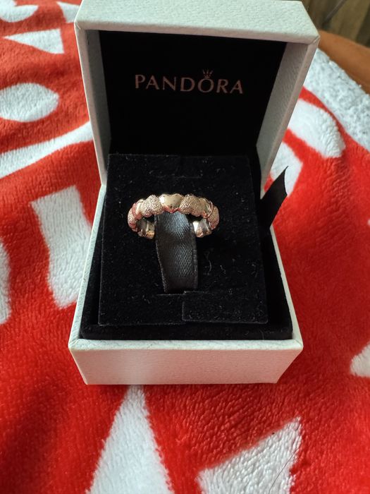 Pandora пръстен розово злато
