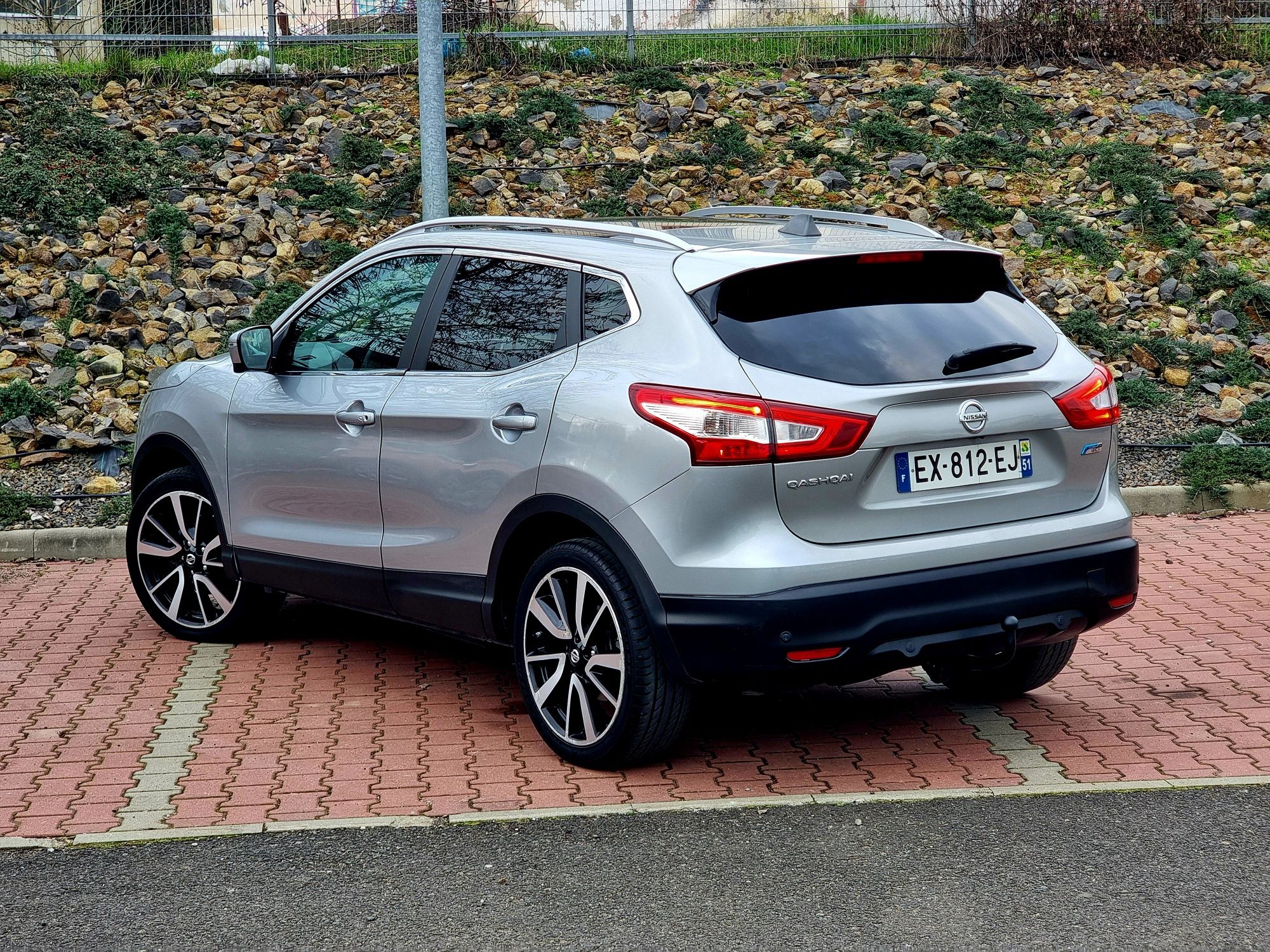 NISSAN QASHQAI Tekna 1.6 dci 131 CP an 2014