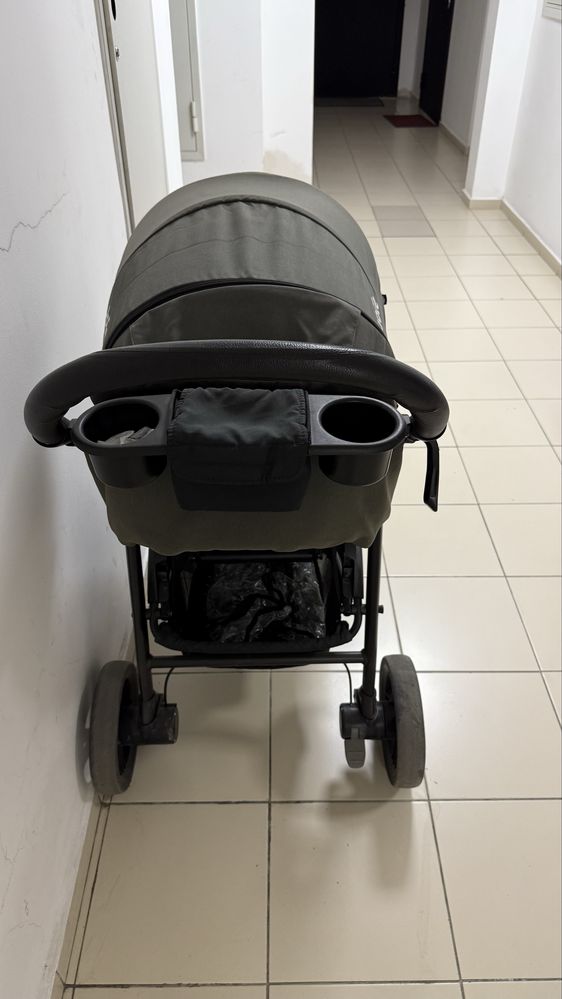 Коляска прогулочная Joie Litetrax