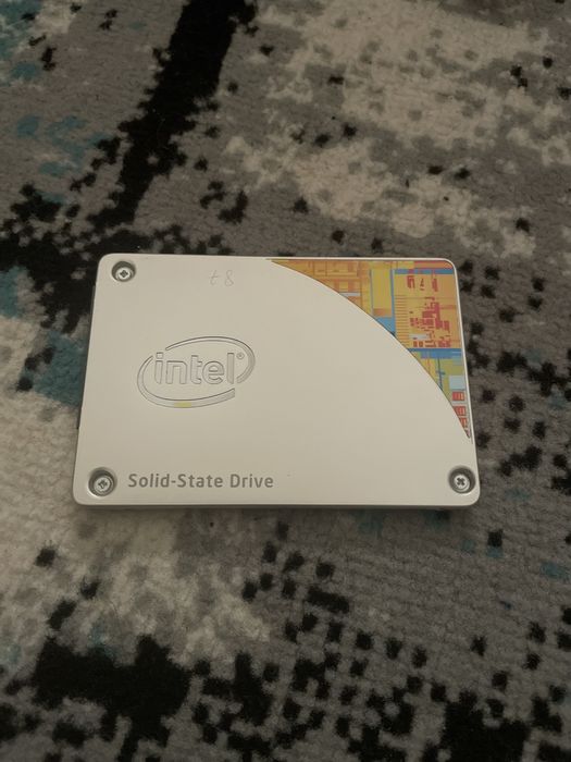 Intel ssd 180GB!!