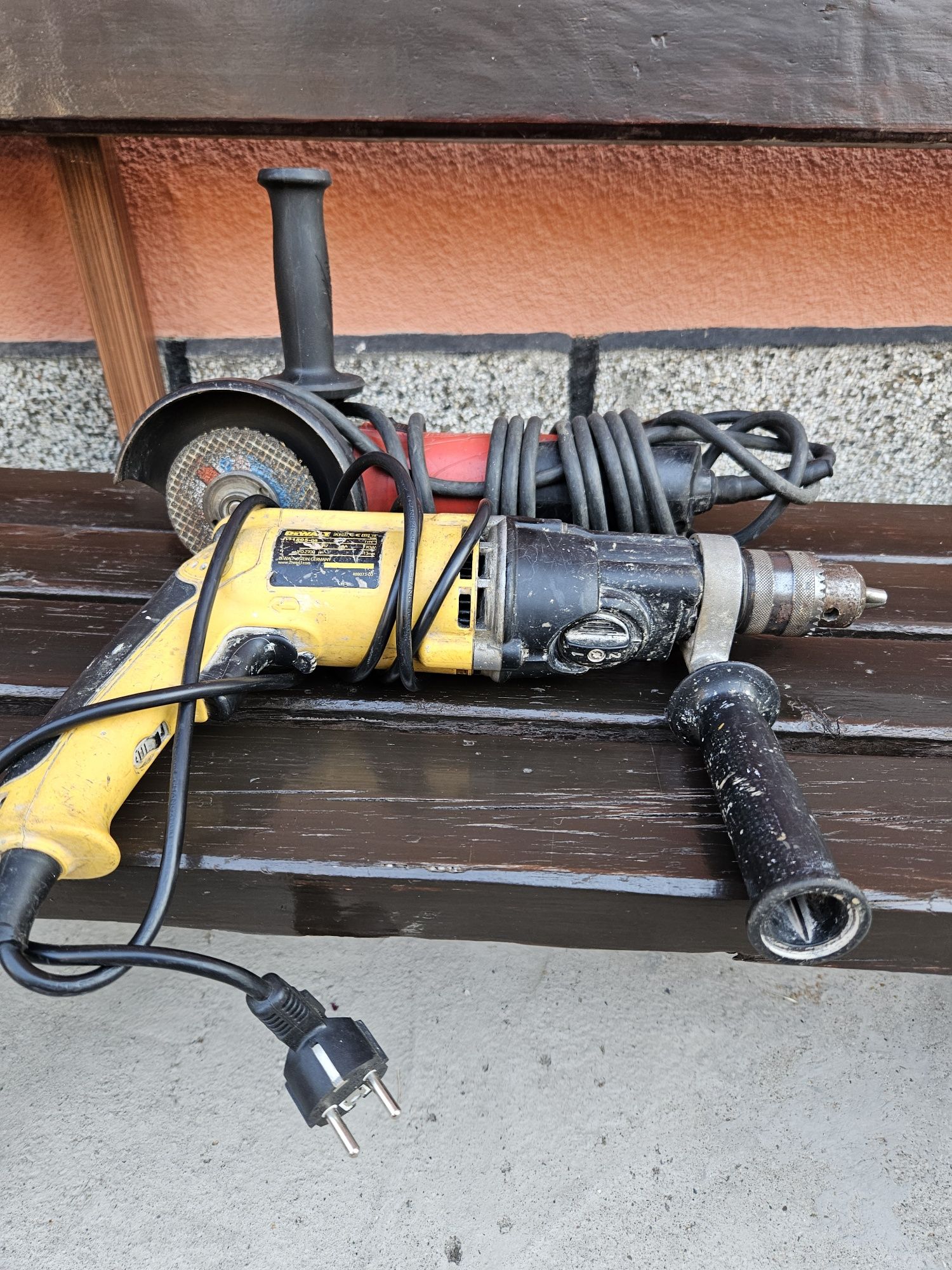 Milwaukee - Dewalt