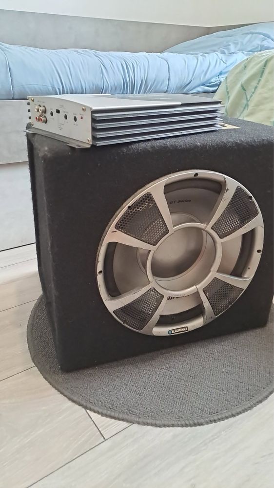Комплект Бас каса и усилвател Blaupunkt