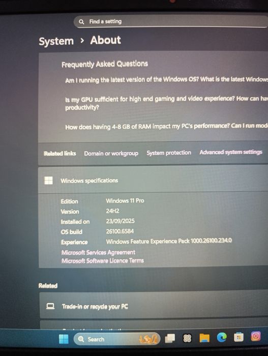 Lenovo Laptop 13-avlod