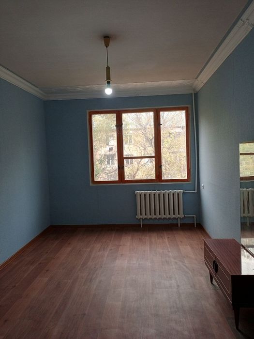 Зеркальная. Чилонзор 8 кв 2/3/4 панель 1.5*3.