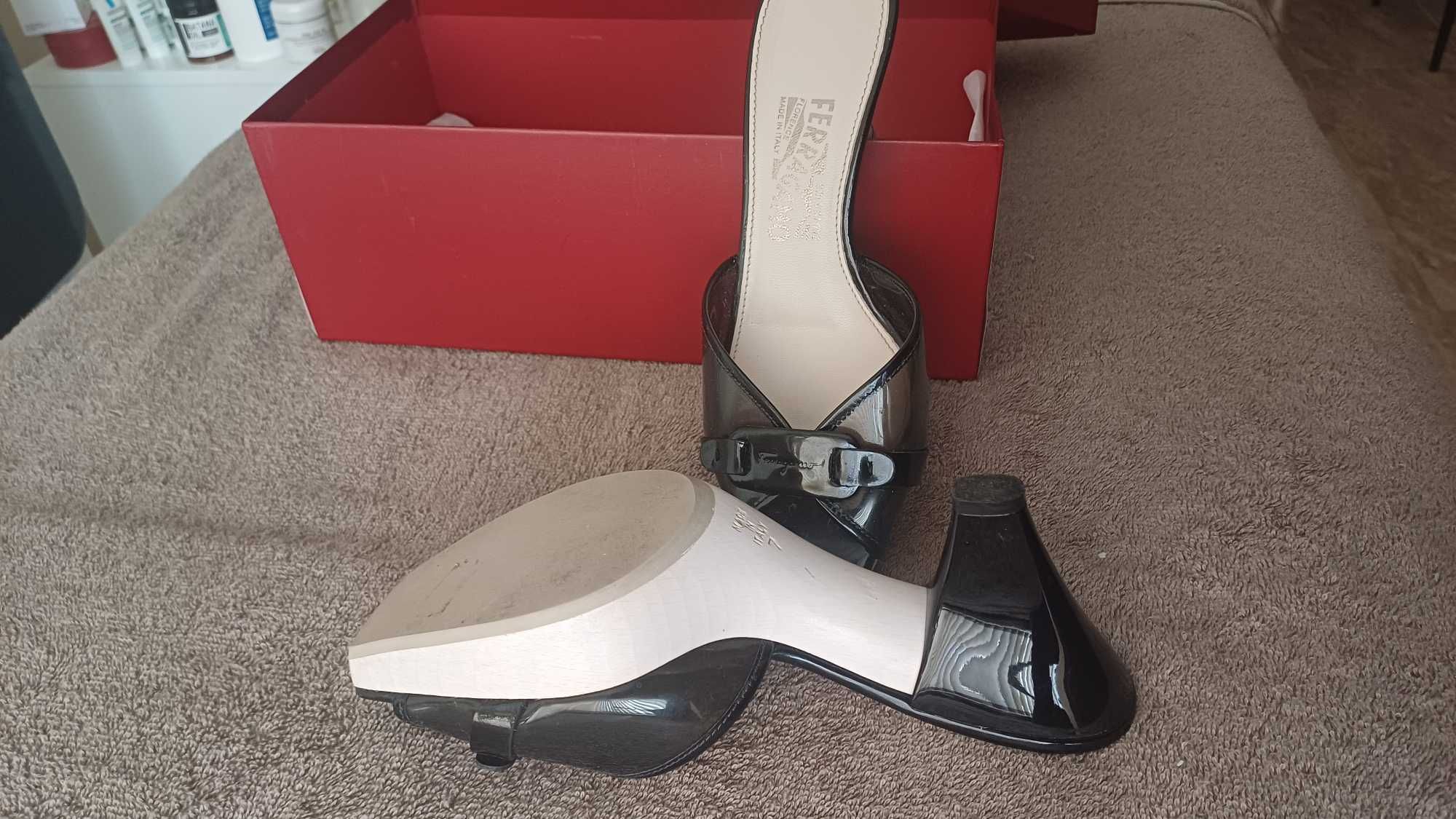 Чехли на Salvatore Ferragamo N36