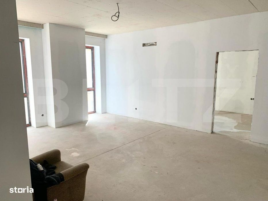 Apartament cu 3 camere, 87 mp, semifinisat, zona ultracentrala