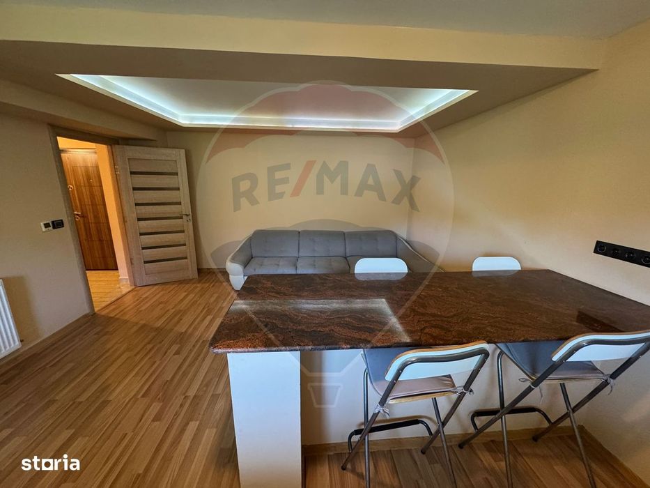 Apartament cu 3 camere de inchiriat în zona Banca Nationala