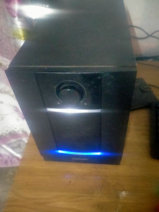 Микролаб сабвуфер