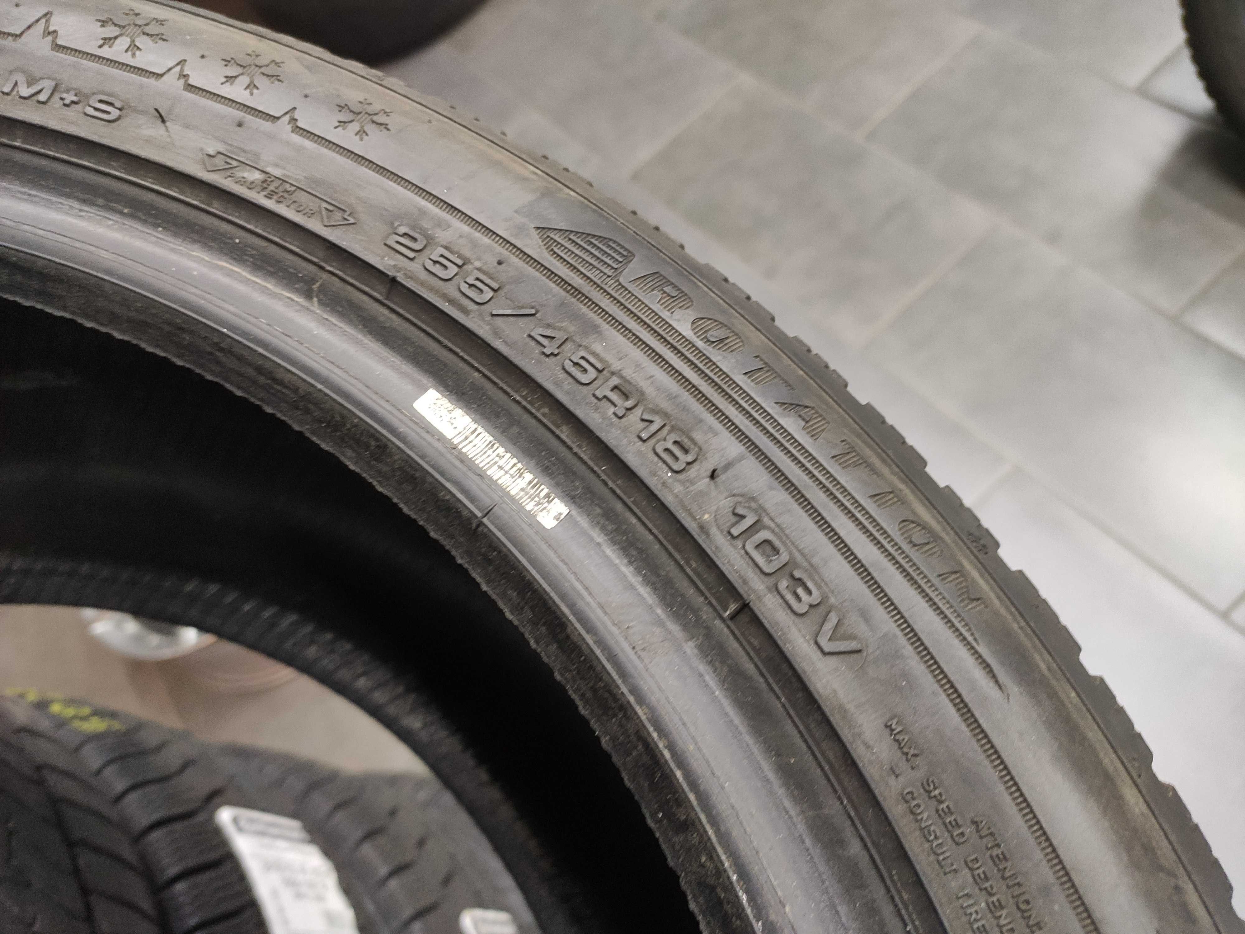2бр Зимни гуми 255 45 18 - Dunlop