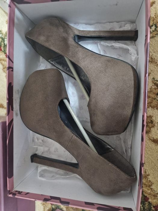 Туфли женские новые