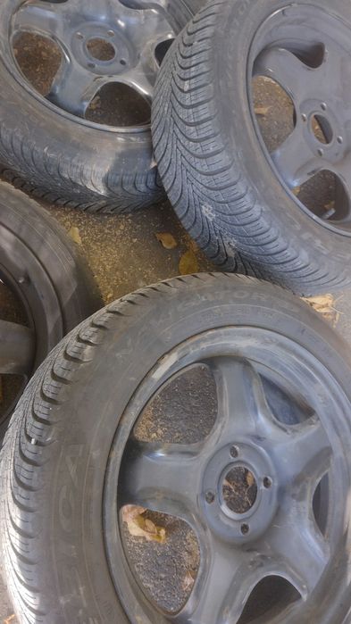 Jante structurale Logan 3 pe  16 cu anvelope iarnă noi