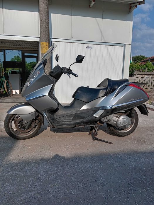 Скутер Априлия 500 Атлантик