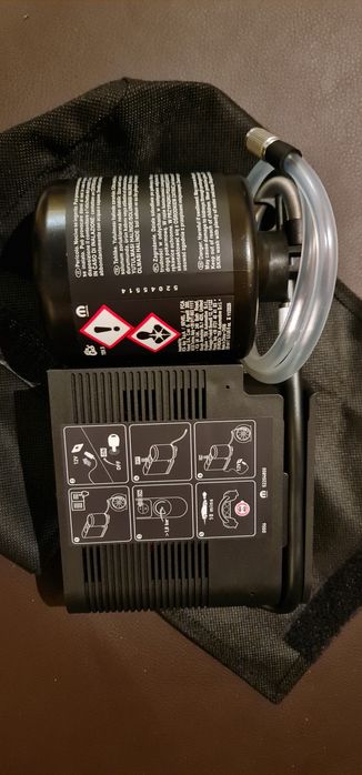 Compresor aer și recipient cu spuma