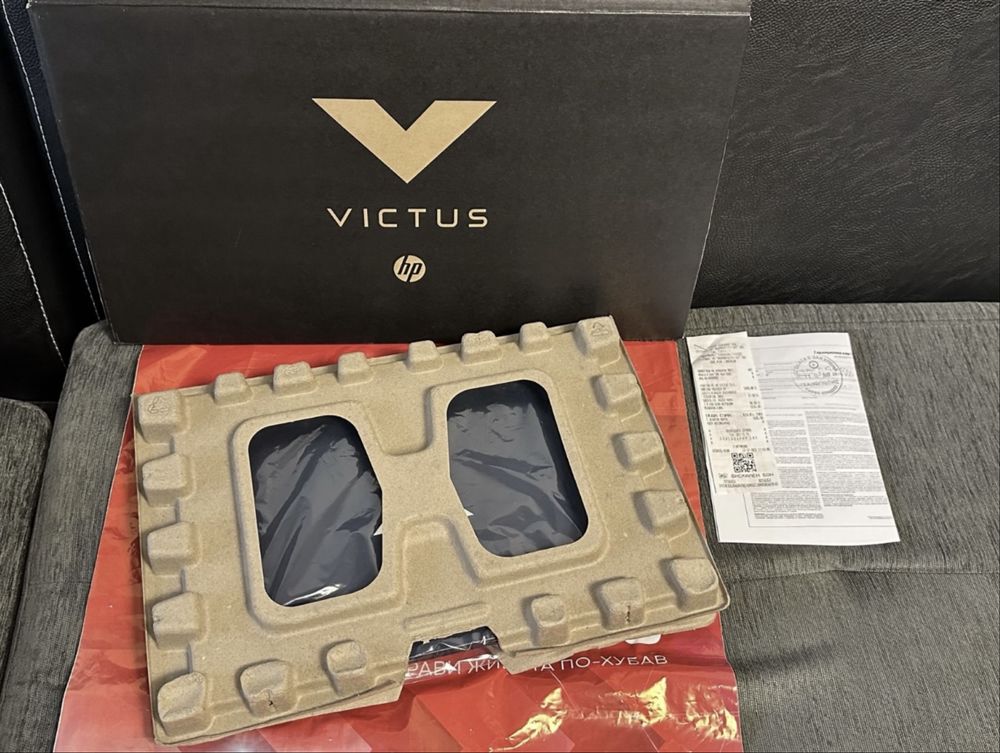 KATO HOB 512 15.6' HP Victus 8GB 15-FA0012NU Гаранция Technopolis 2025