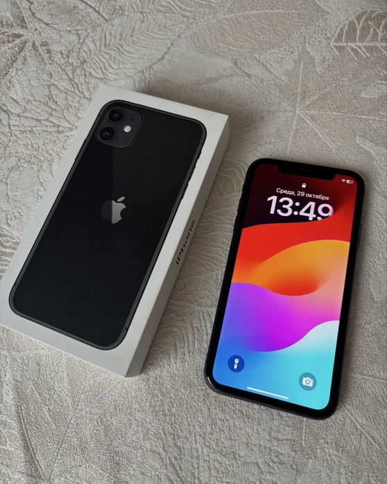 Продаю iPhone 11, 128 ГБ памяти