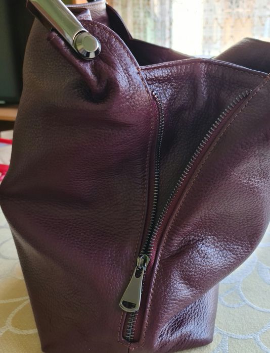 Продава чанта на Vera от естествена кожа