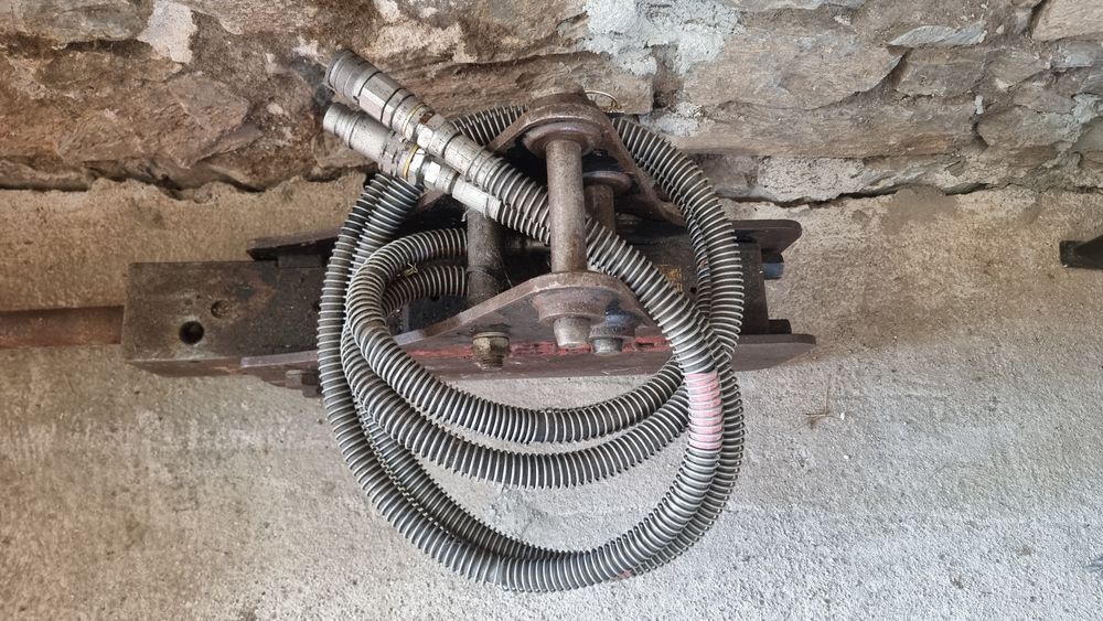 Хидравличен чук за мини багер