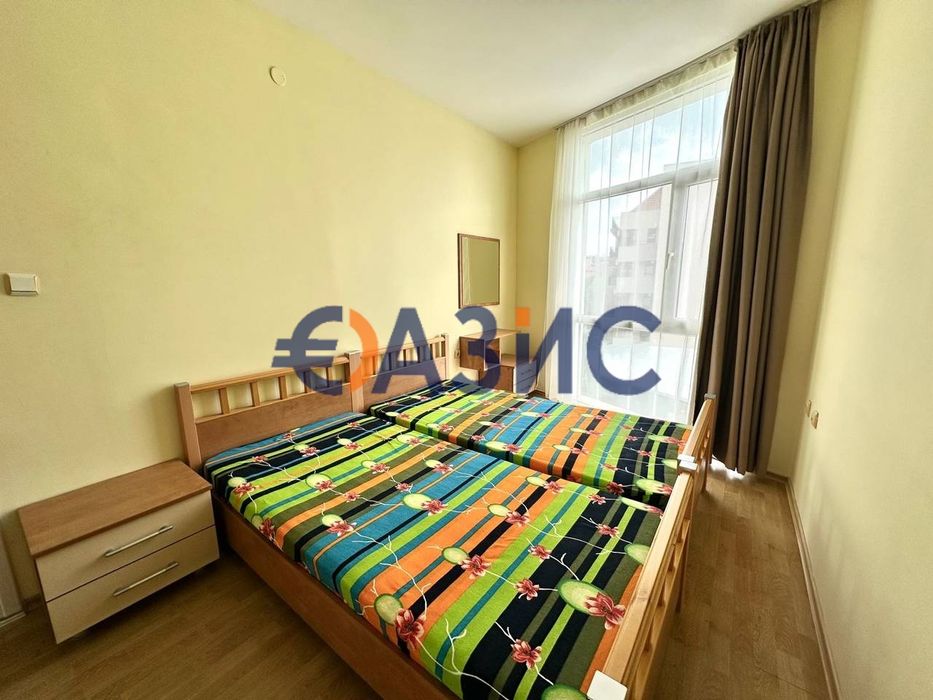 Продава се Тристаен апартамент в к.к. Слънчев бряг - 97 кв.м за 552 €/кв.м - Снимка #6