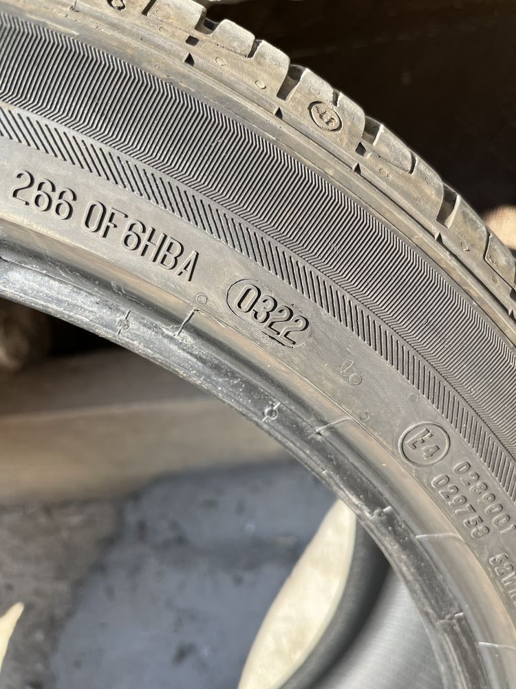 Гумии  255/40/19 Barum