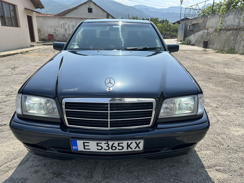 Mercedes-Benz  C250TD