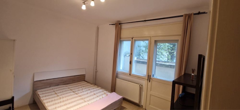 Apartament 3 camere zona Banu Manta