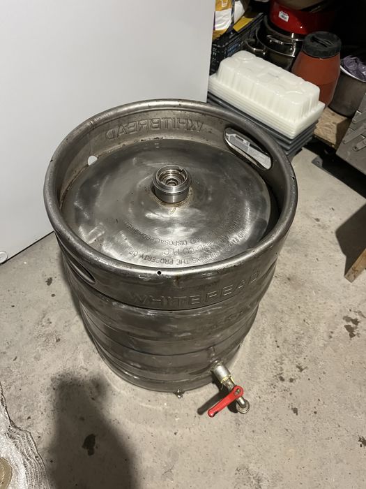 Butoi aluminiu 50 litri cu robinet 350 ron negociabil