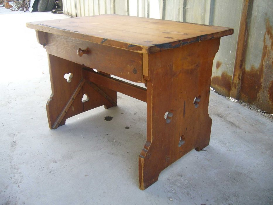 Уникални Помощни Маси