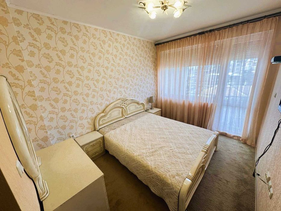 Продава се Тристаен апартамент в Варна, Виница - 120 кв.м за 1542 €/кв.м - Снимка #4