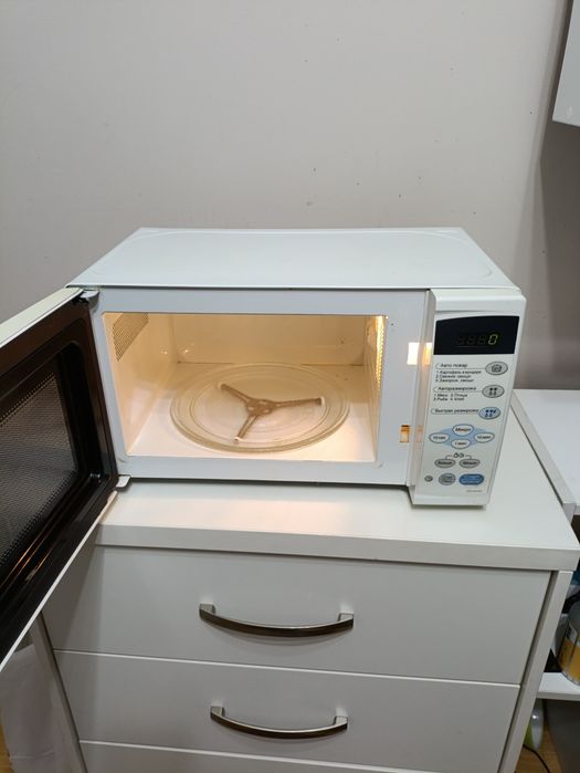 LG Микроволновка