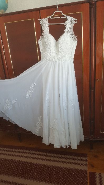 Нова сватбена рокля